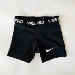 Nike Pro (Youth) Logo Allover Girls Shorts